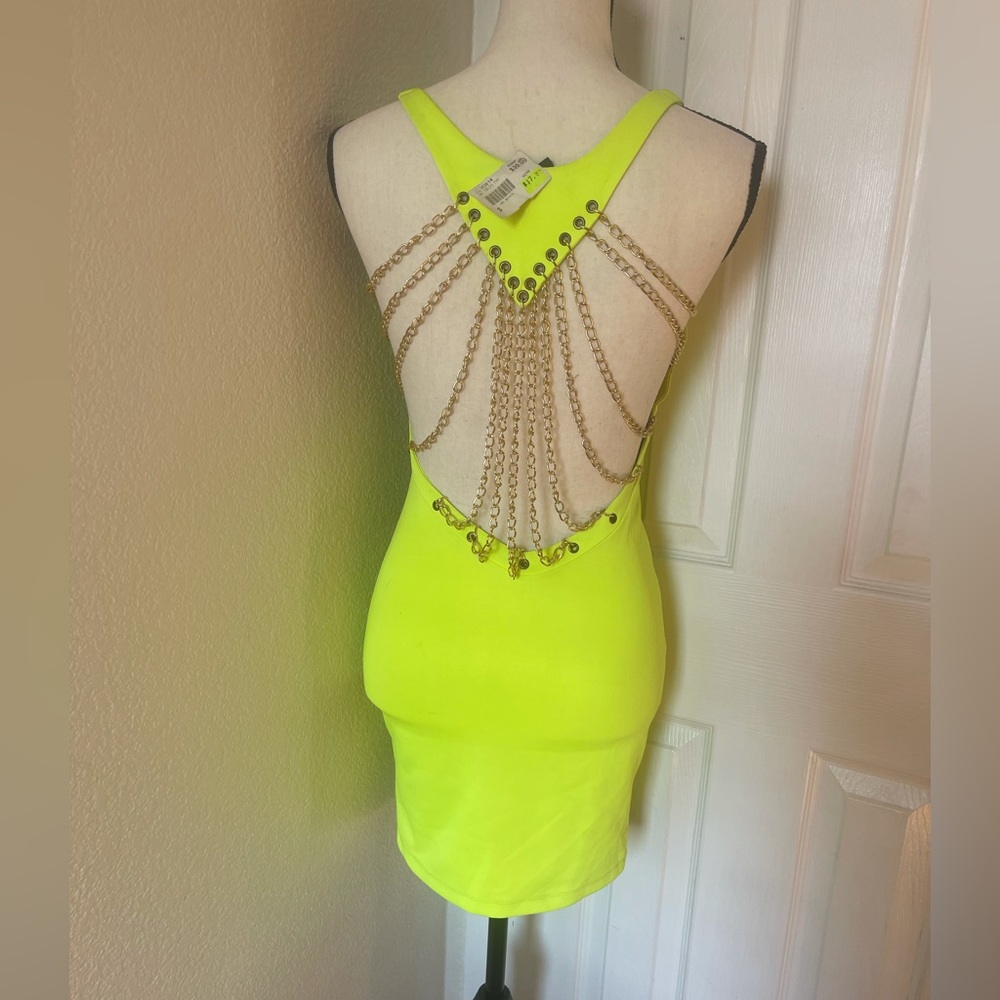 Short dress